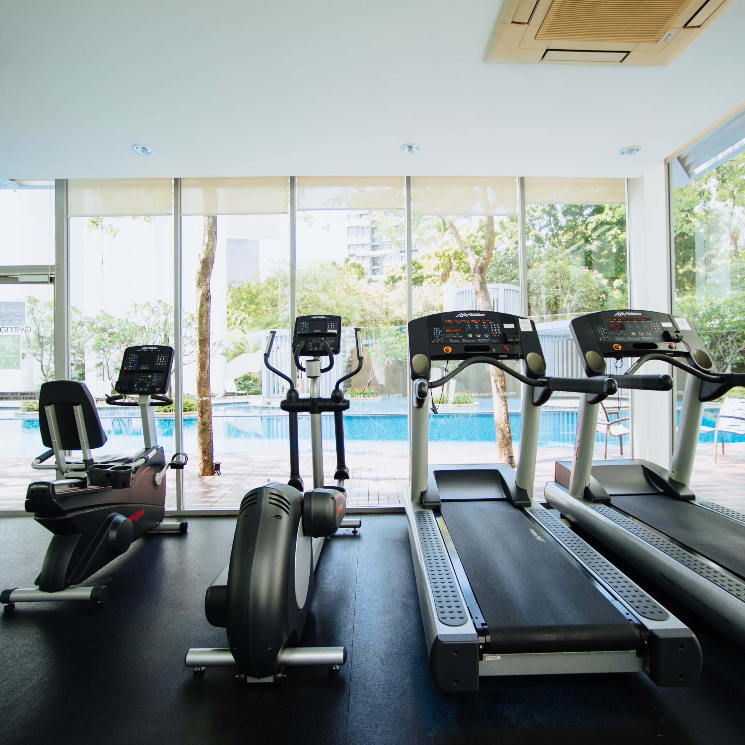 You are currently viewing How to Choose the Best Treadmills: Buyer’s Guide